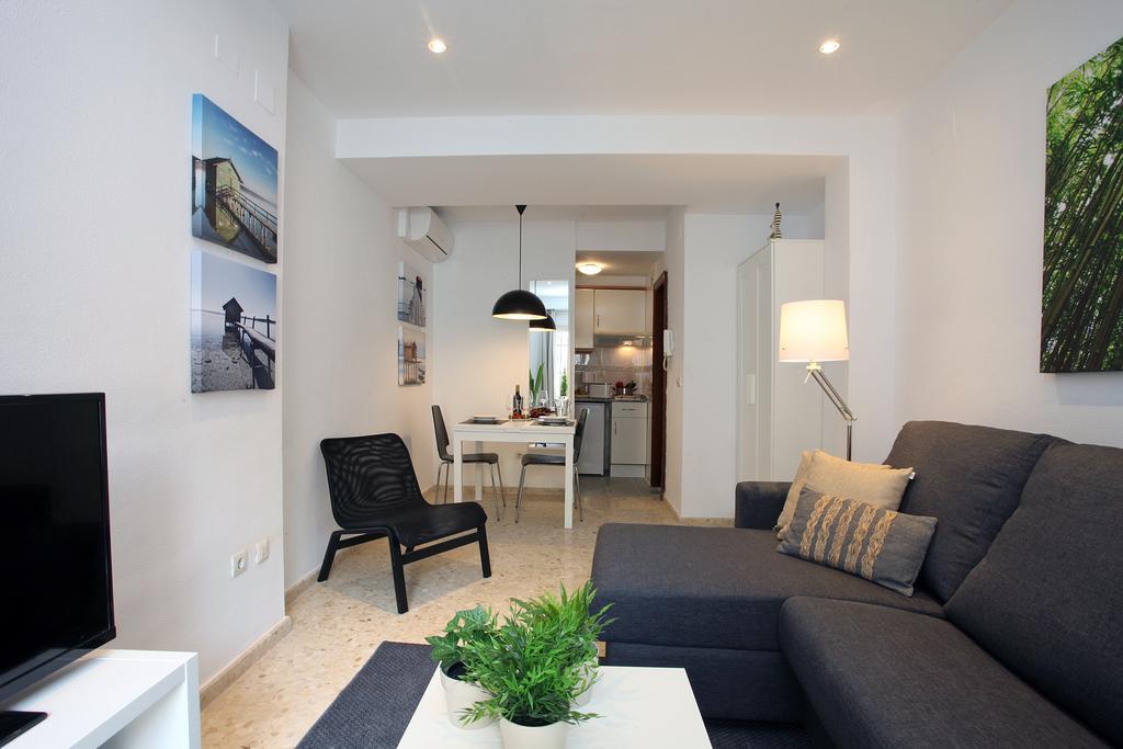Singularstays Mercado Central Valencia Room photo